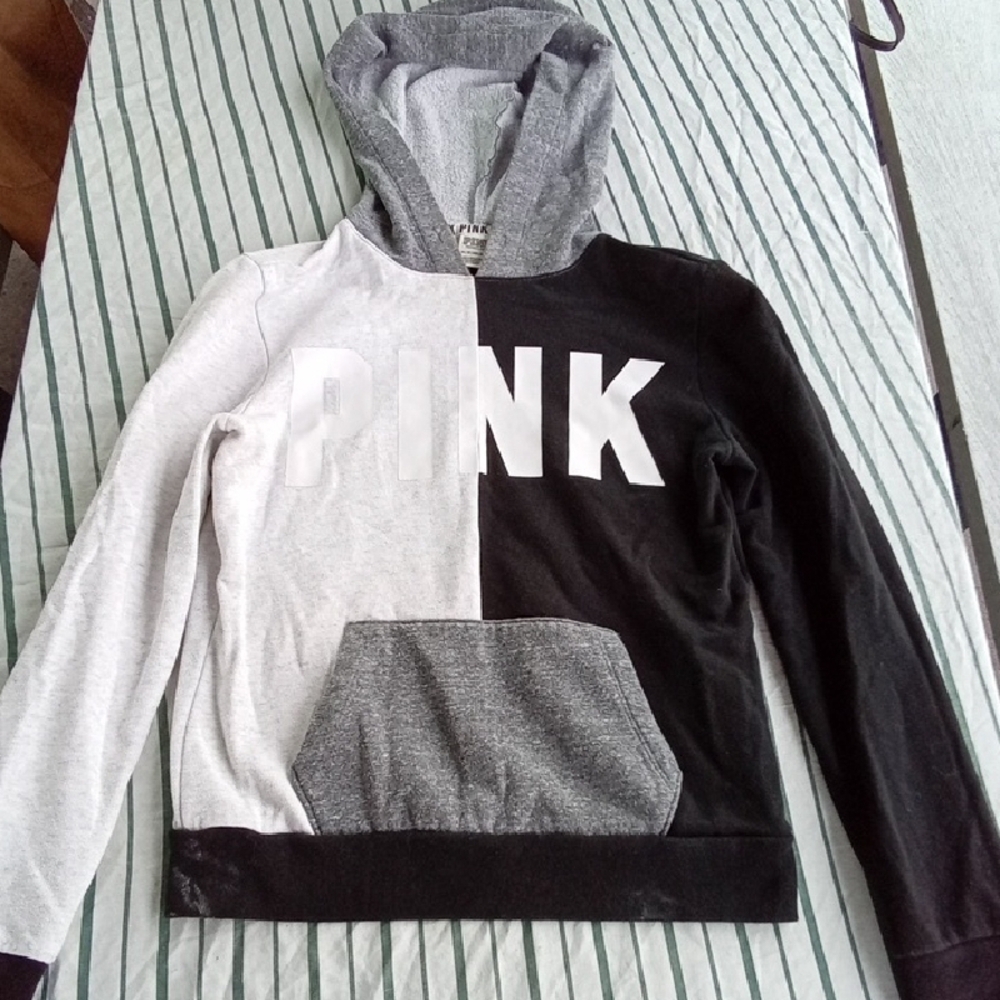 Womans XS Victoria's Secret Black and White Crew Neck Sweater